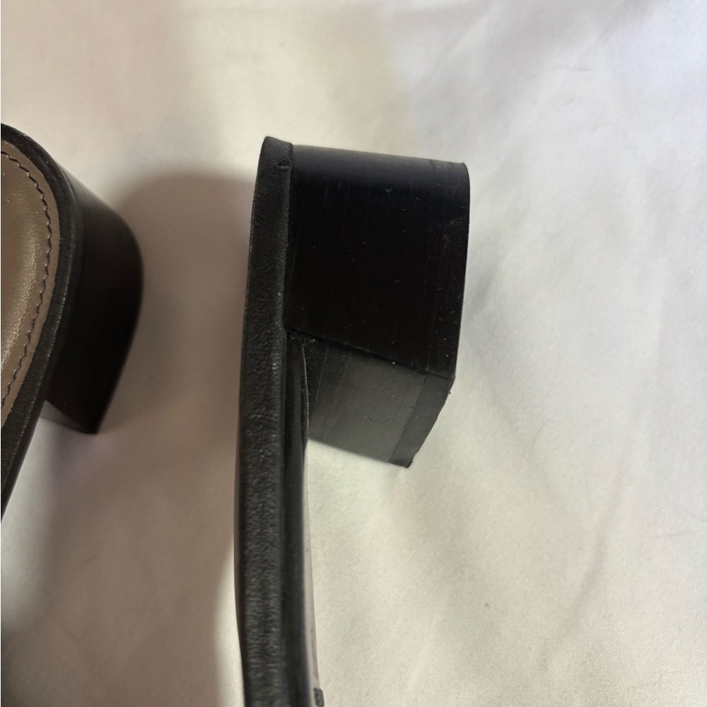 Croft & Barrow Black leather Women's Mules size 9 - Picture 3 of 6